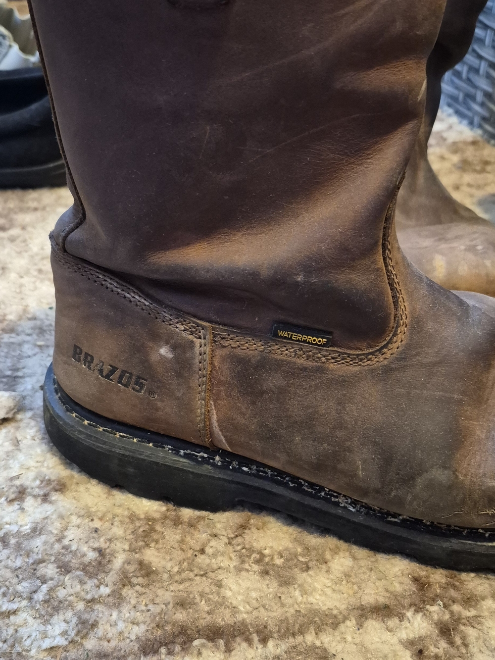 Brazos Men's Brown Waterproof Leather Work Boots